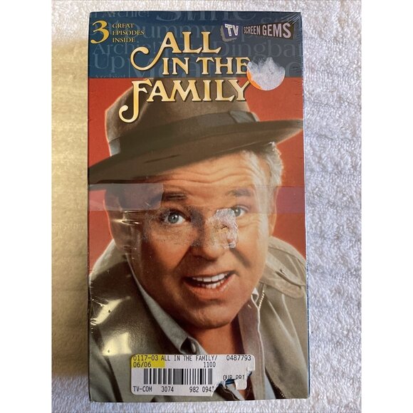 3 All in the Family VHS Lot Archie Bunker Carroll O’Connor - Picture 6 of 9
